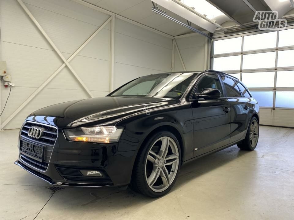 Audi A4 2013 m Universalas