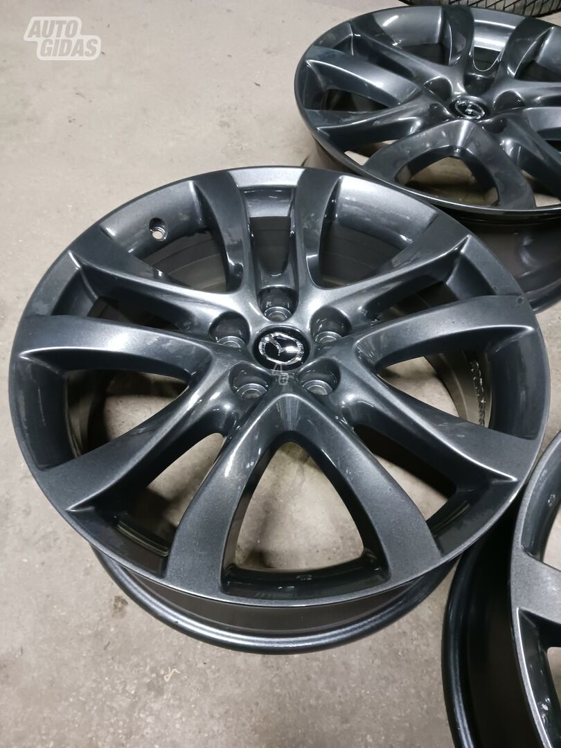 Mazda CX-5 light alloy R19 rims