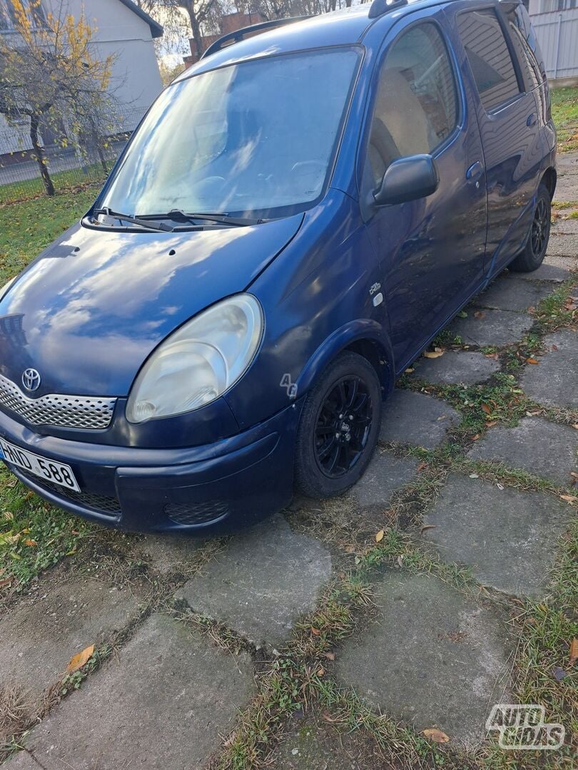 Toyota Yaris Verso 2004 m Universalas