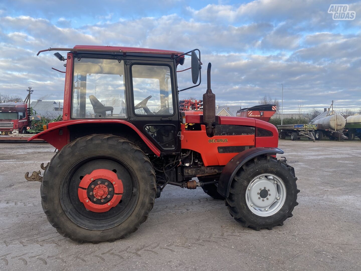 Belarus MTZ 1021,3 2008 y Tractor