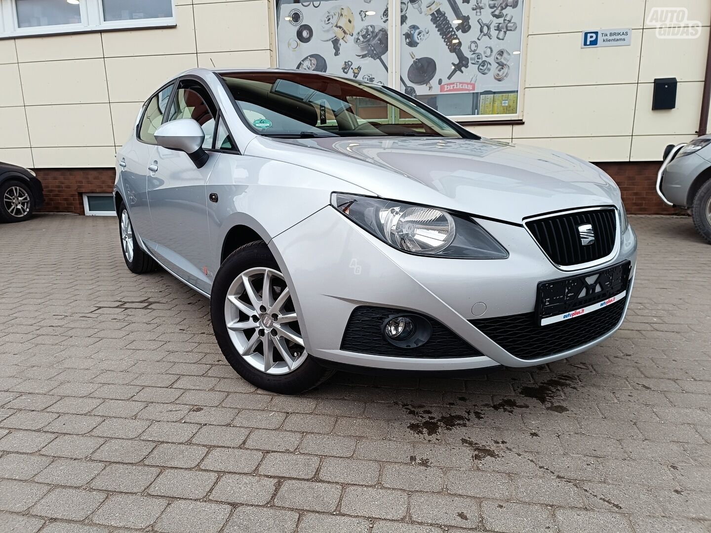 Seat Ibiza 2012 г Хэтчбек