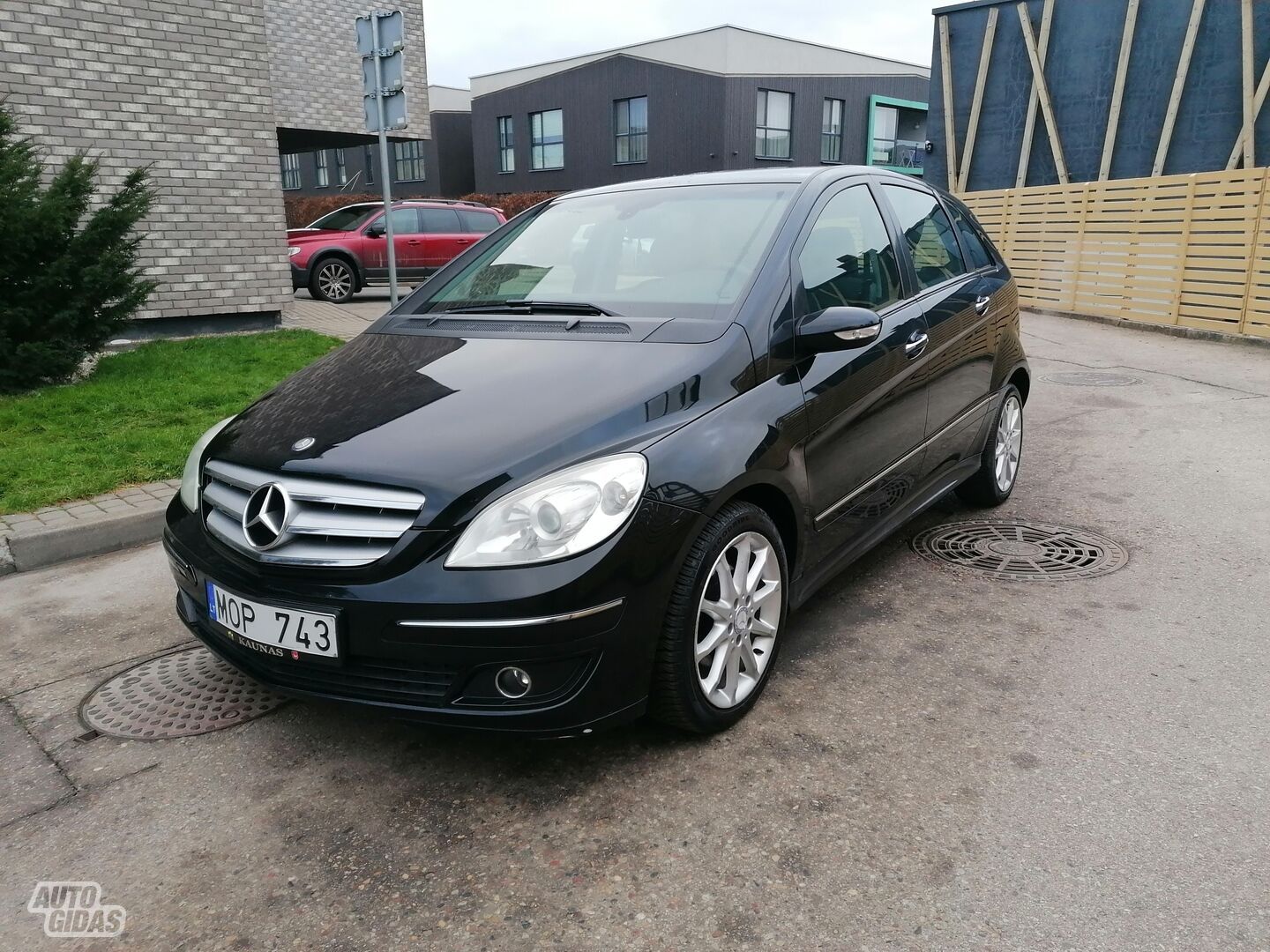 Mercedes-Benz B 180 2008 m Hečbekas