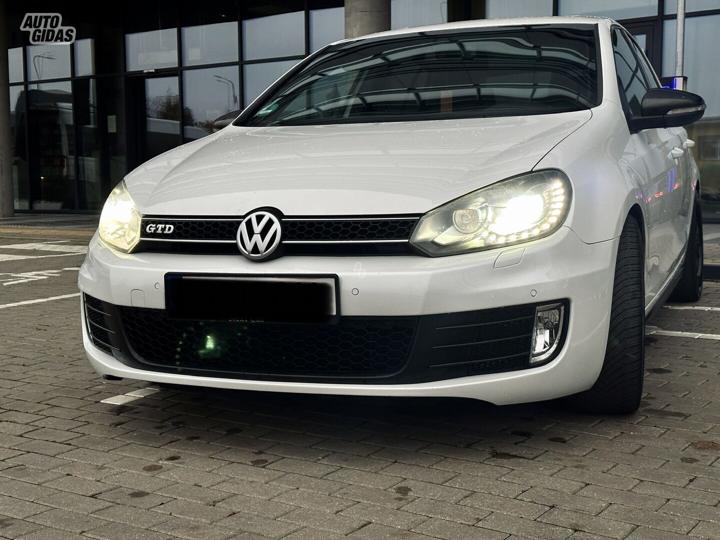 Volkswagen Golf 2012 г Хэтчбек