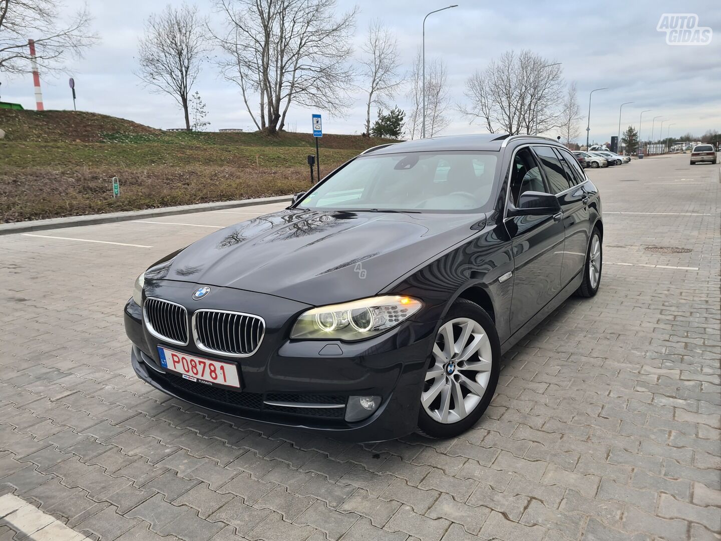 Bmw 520 2012 г Седан