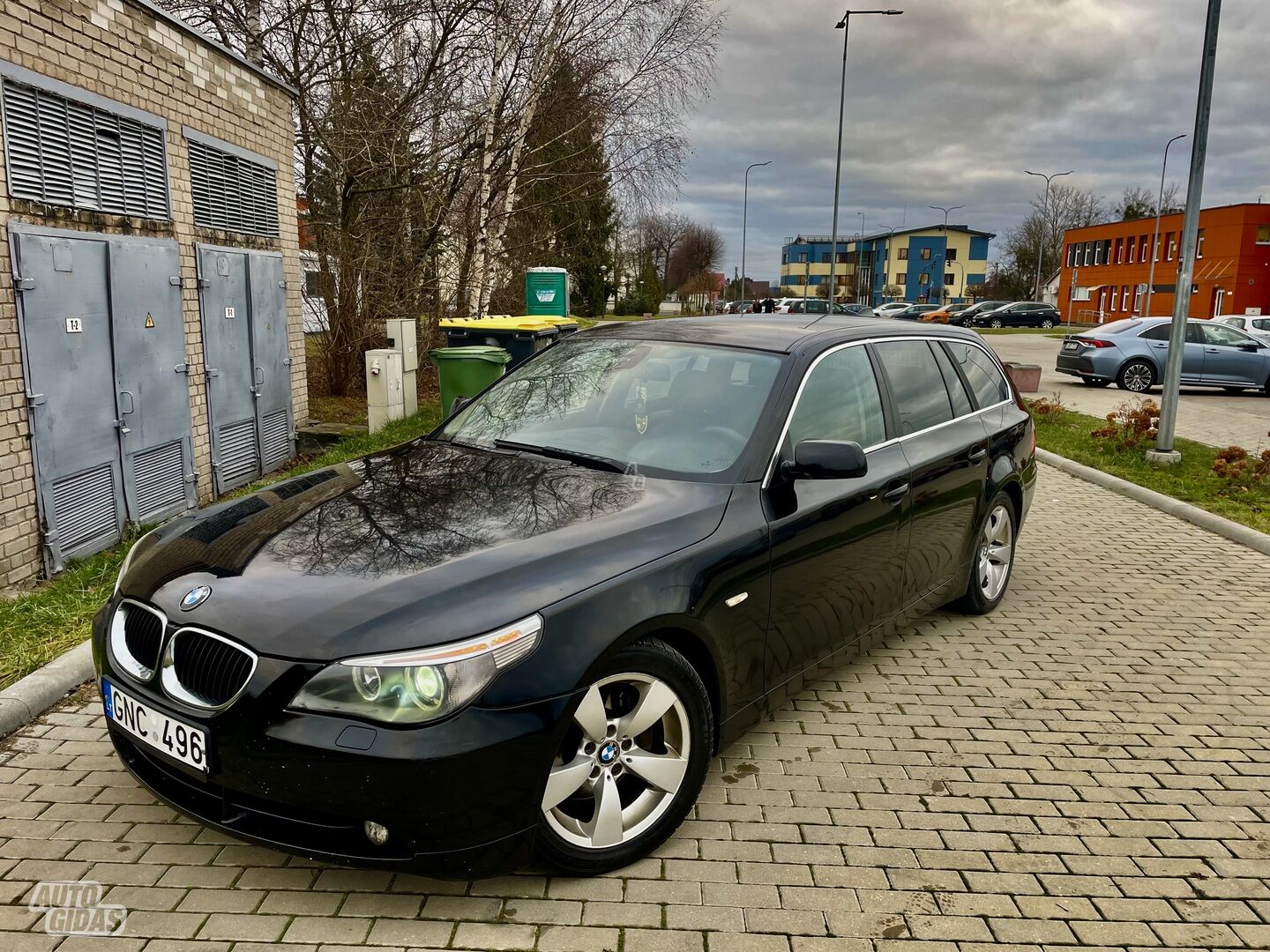 Bmw 530 2005 m Universalas