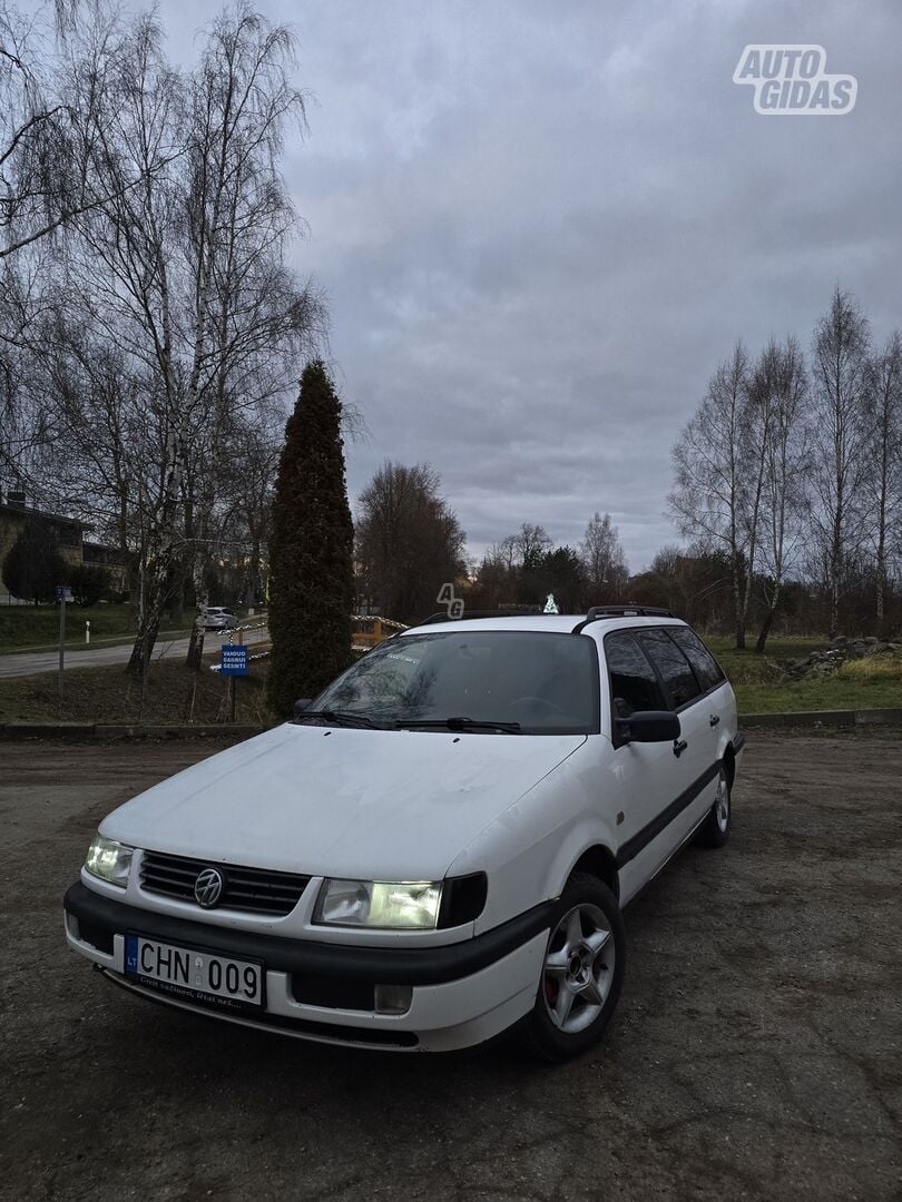 Volkswagen Passat 1996 m Universalas