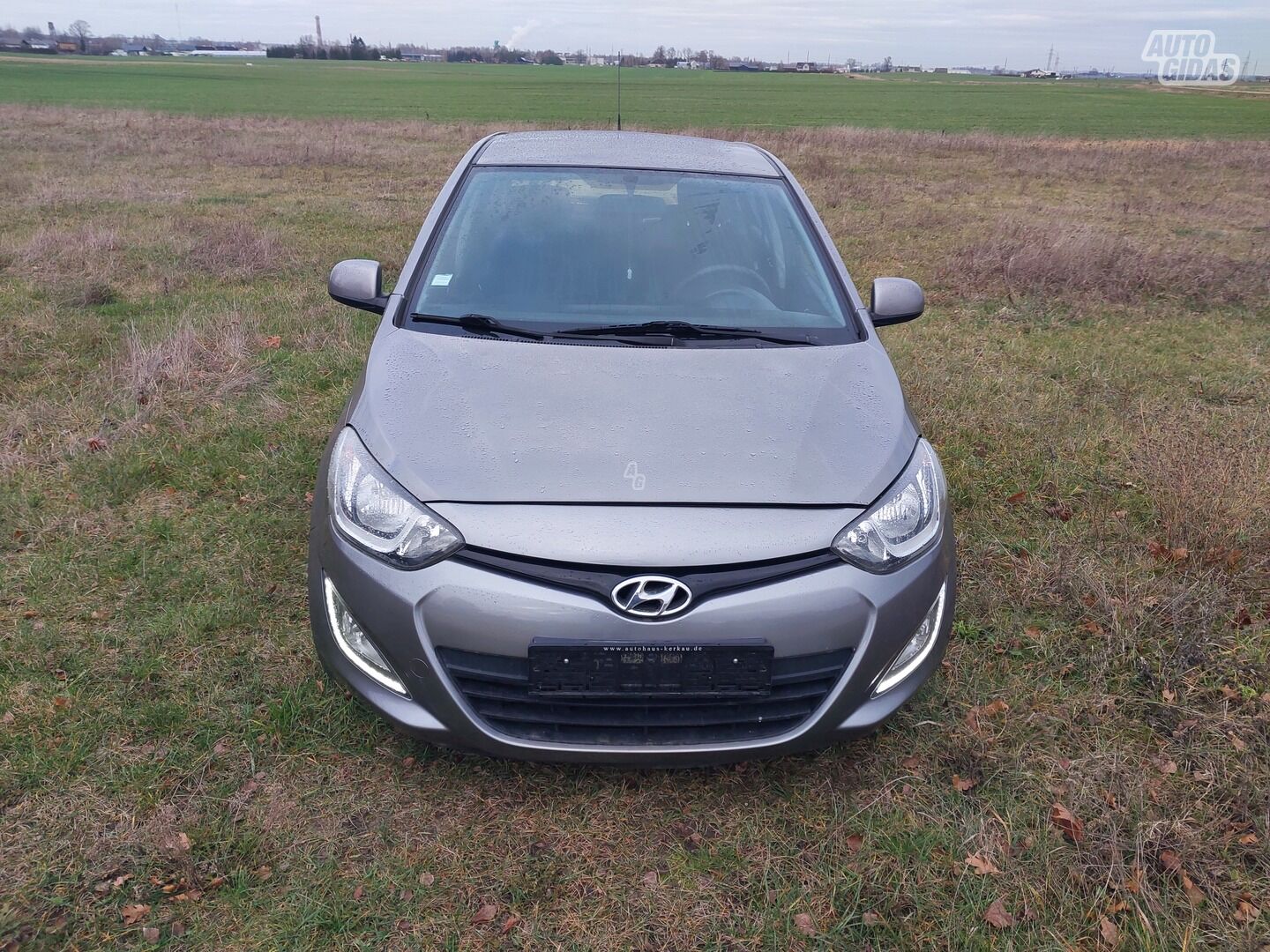 Hyundai i20 2014 г Хэтчбек