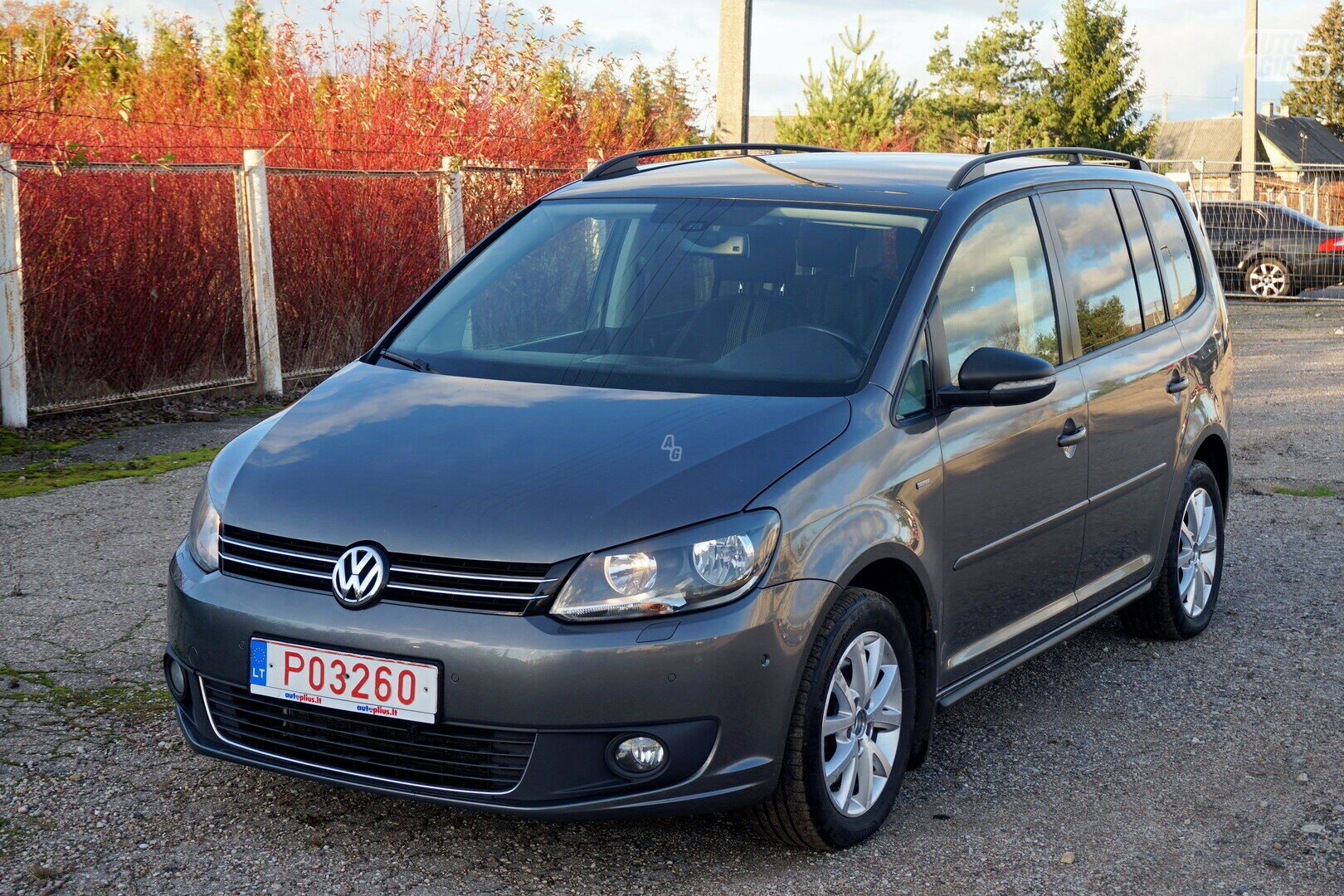 Volkswagen Touran 2012 г Минивэн