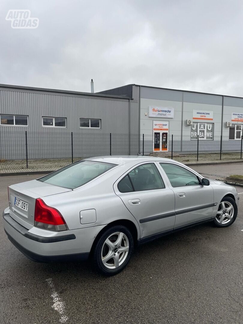 Volvo S60 2004 y Sedan