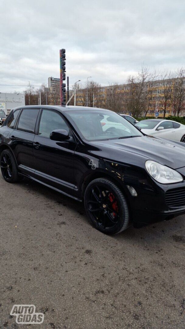 Porsche Cayenne 2006 y Off-road / Crossover