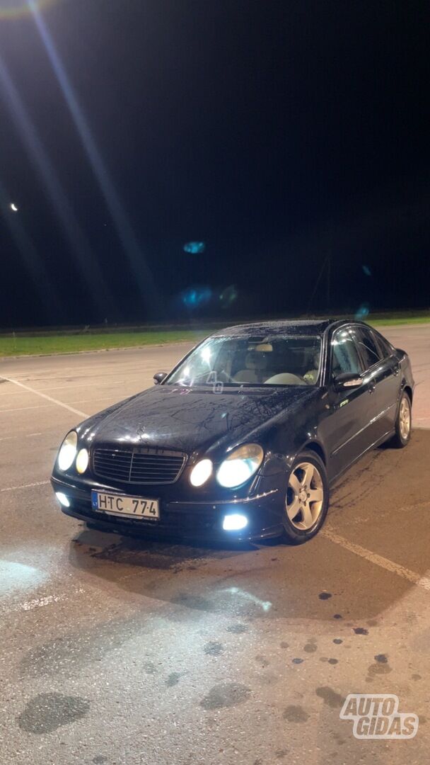 Mercedes-Benz E 270 CDI 2002 y