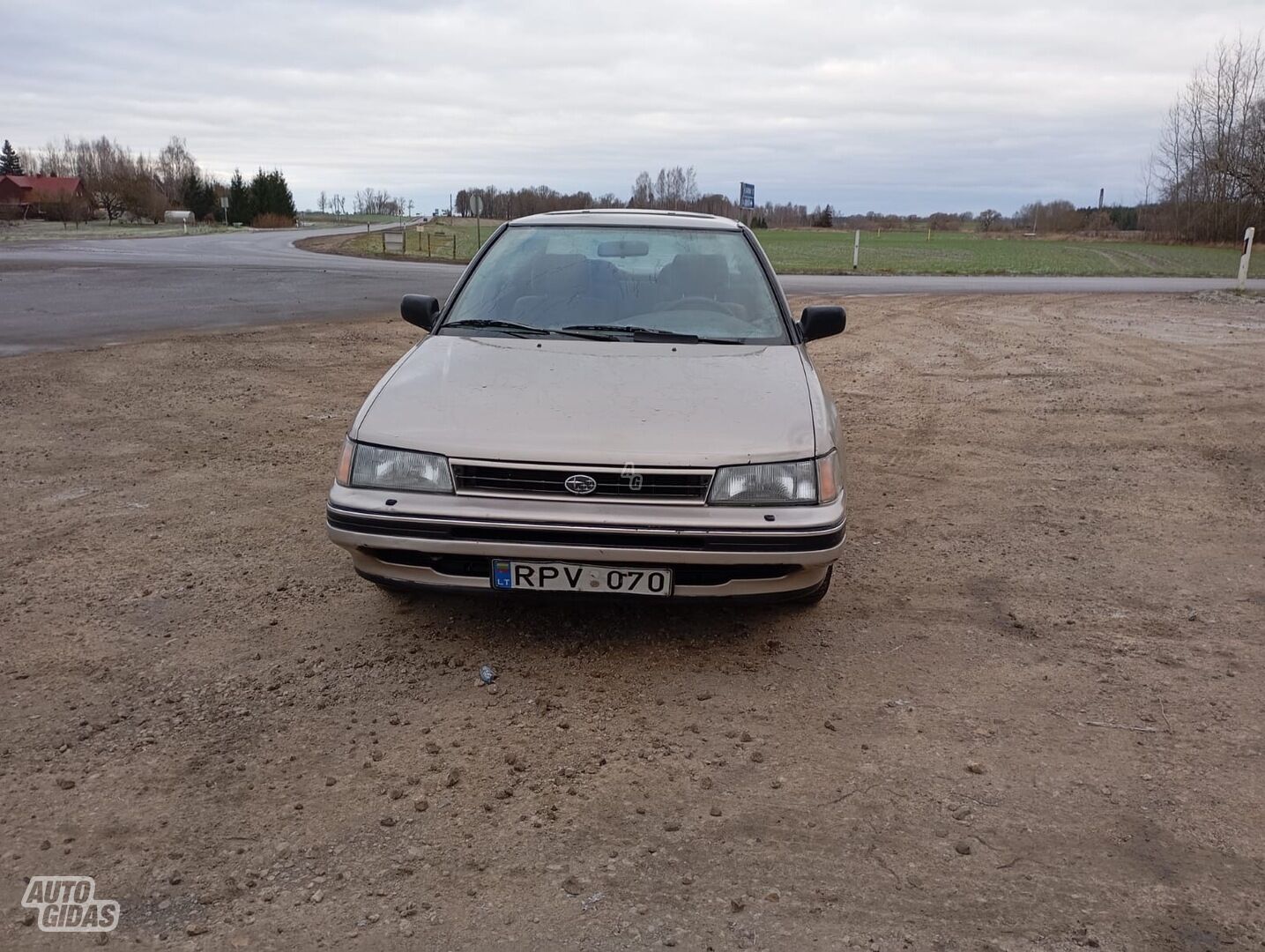 Subaru Legacy 1991 m Sedanas