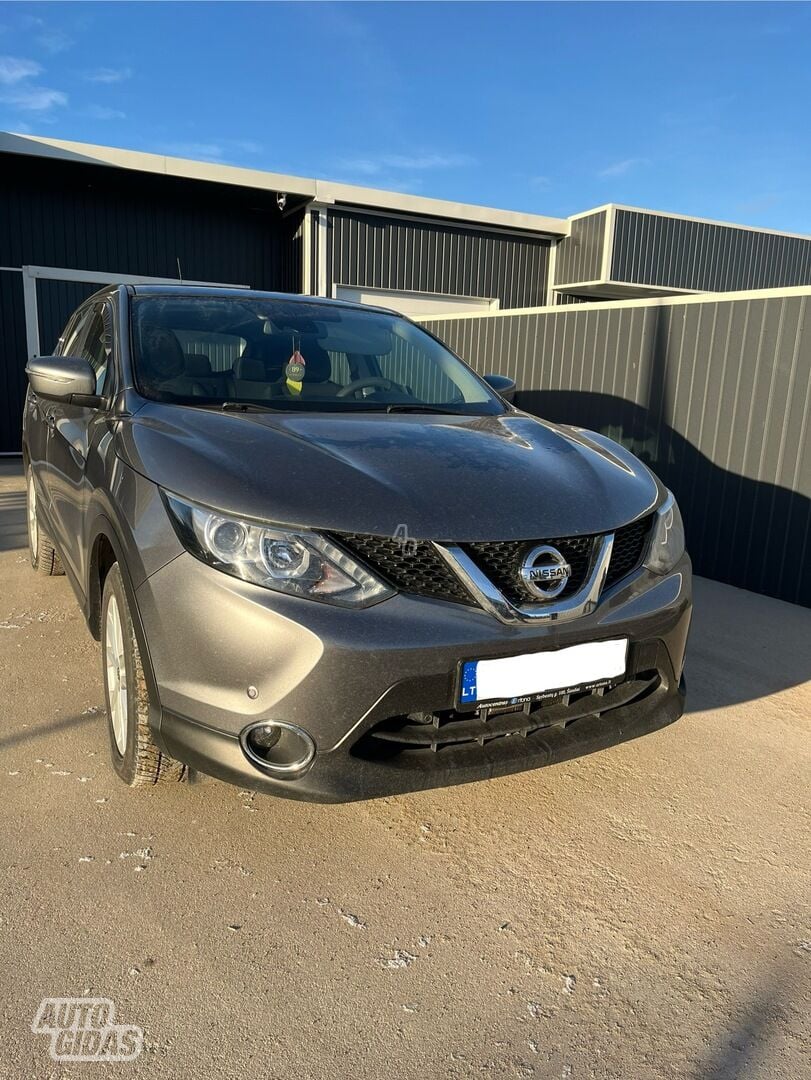 Nissan Qashqai 2015 y Off-road / Crossover