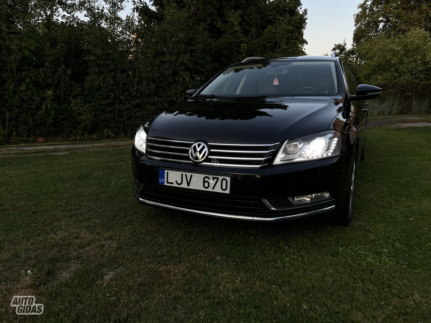 Volkswagen Passat 2012 г Универсал