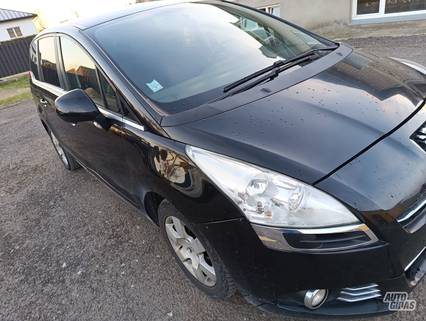 Peugeot 5008 2011 m Hečbekas