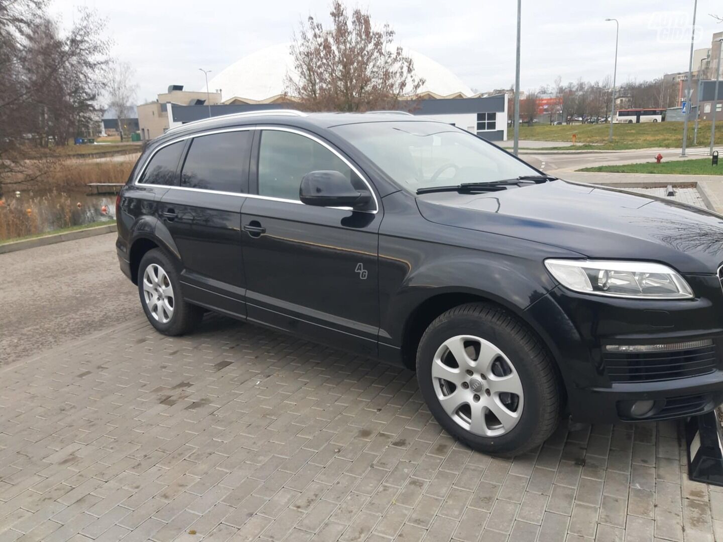 Audi Q7 2009 m Visureigis / Krosoveris