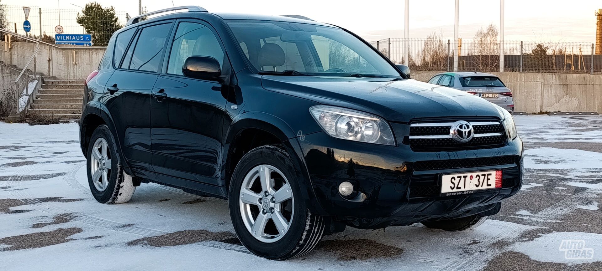 Toyota RAV4 2008 y Off-road / Crossover