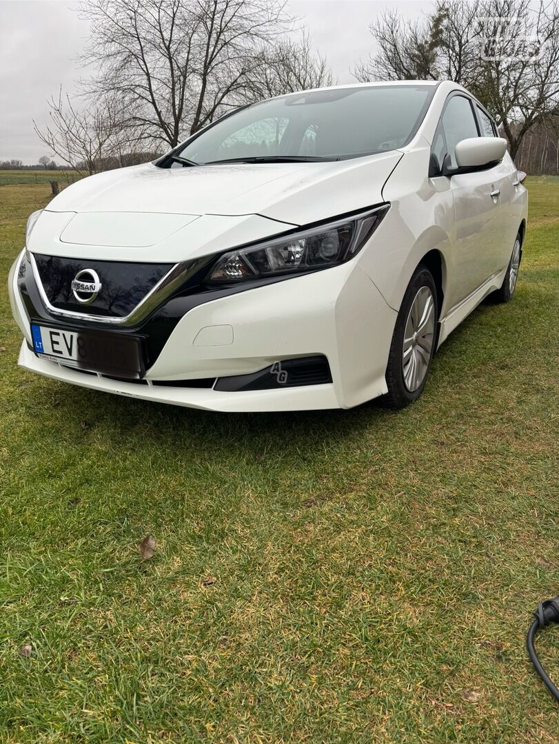 Nissan Leaf 2021 y Hatchback