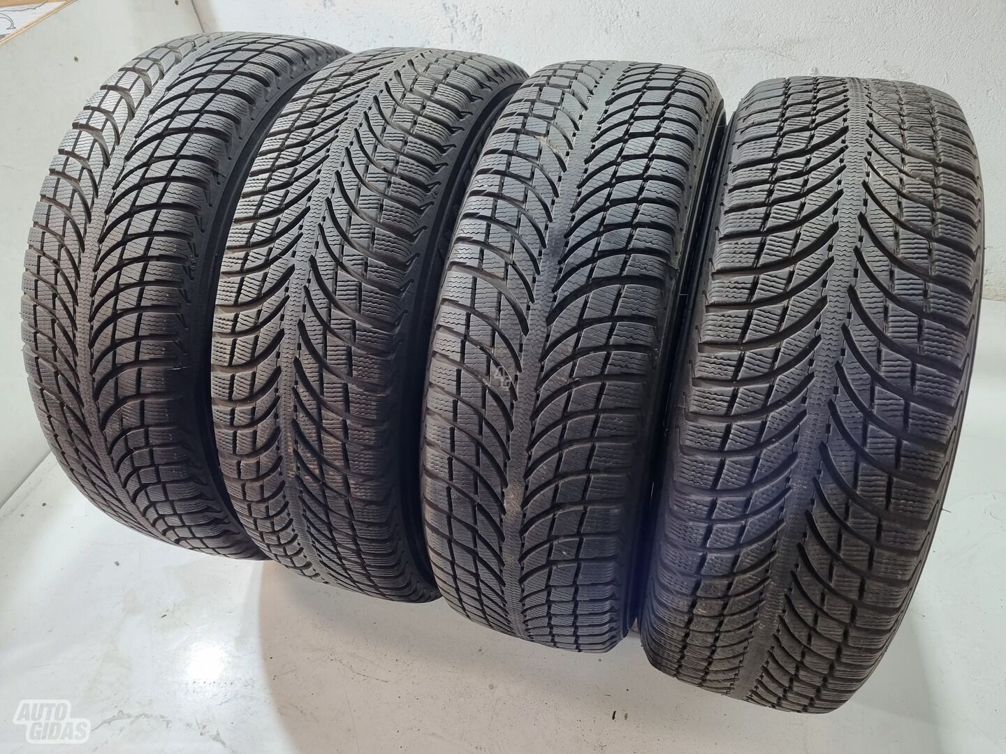 Michelin 7mm R17 зимние шины для автомобилей