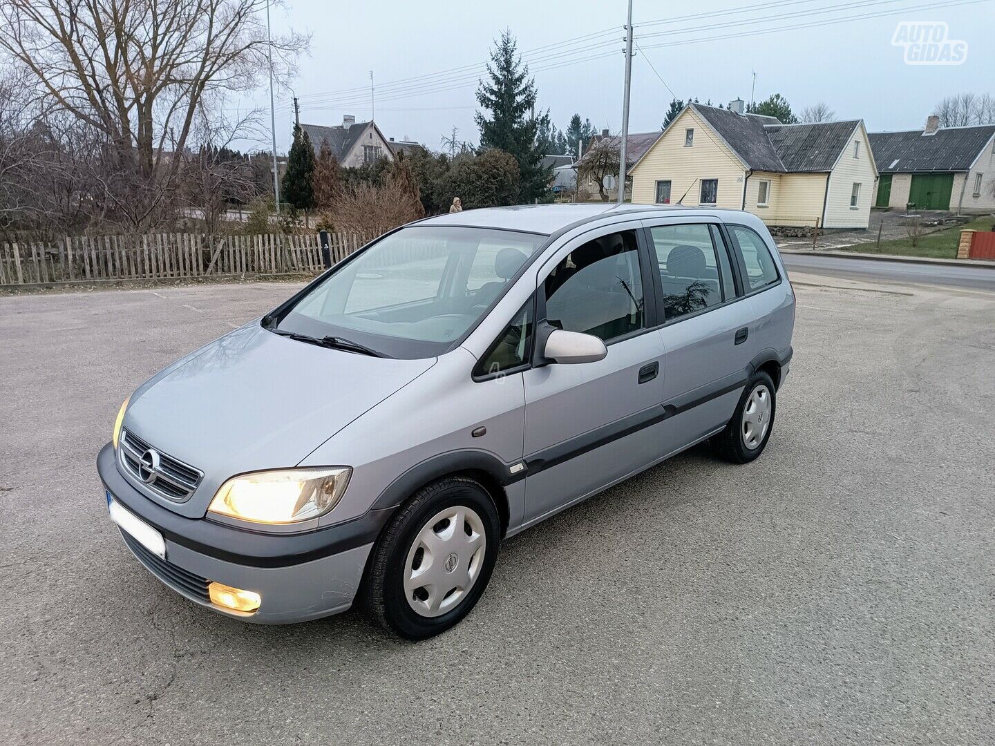 Opel Zafira 2002 m Vienatūris