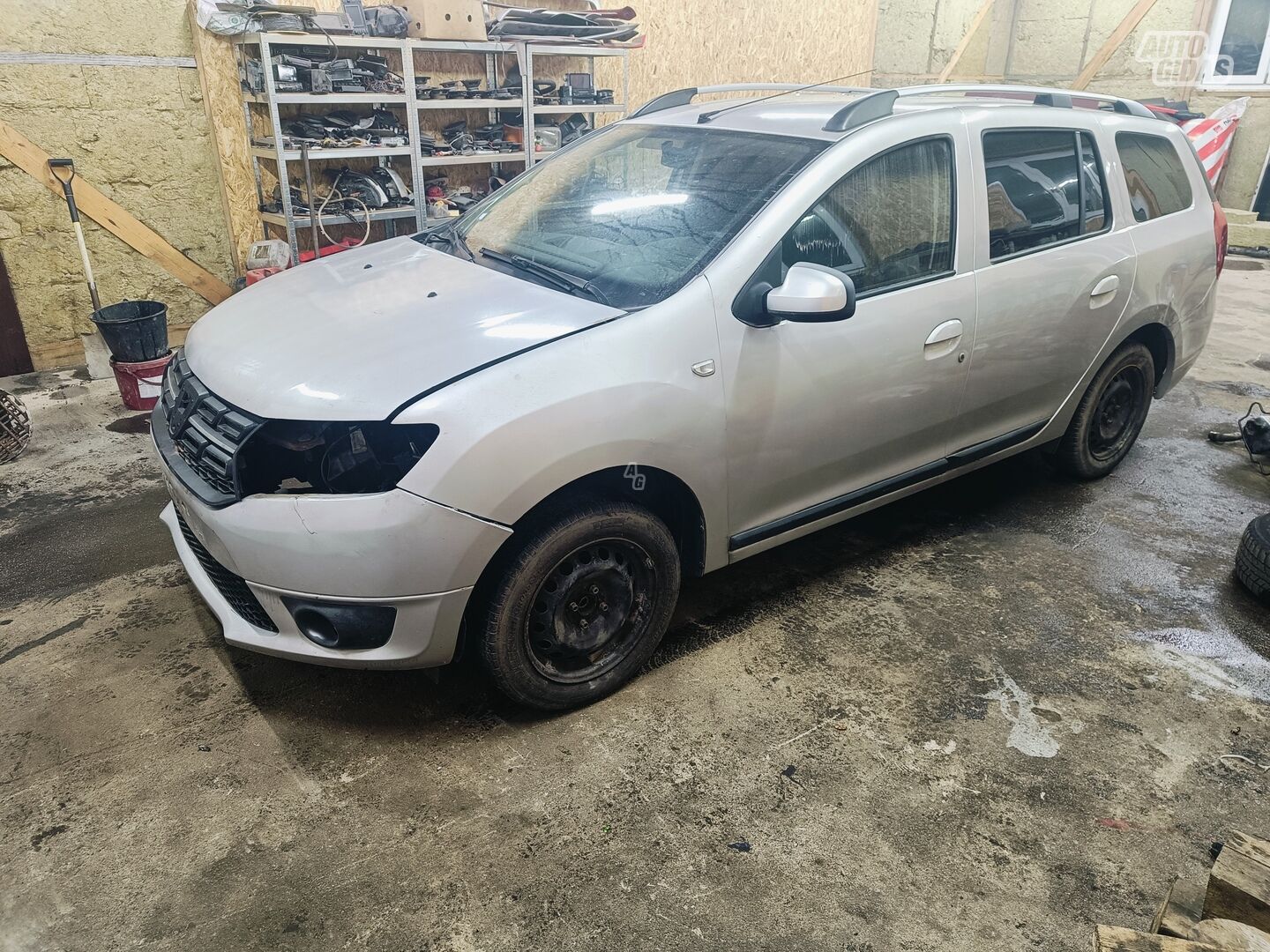 Dacia Logan II 2015 m dalys