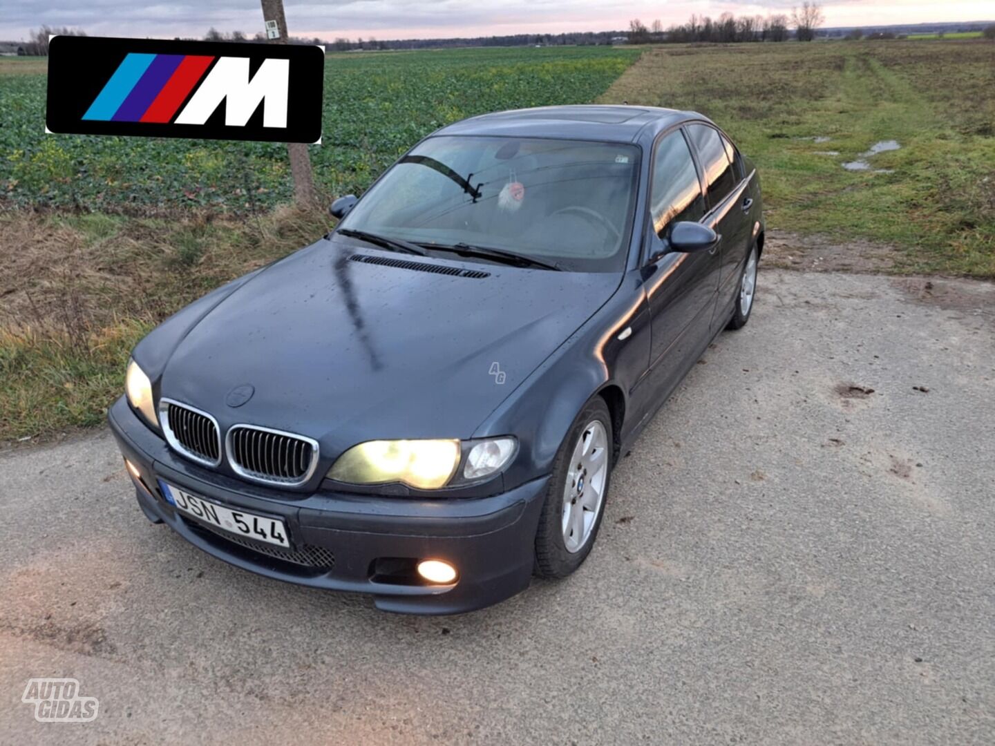 Bmw 320 2003 y Sedan