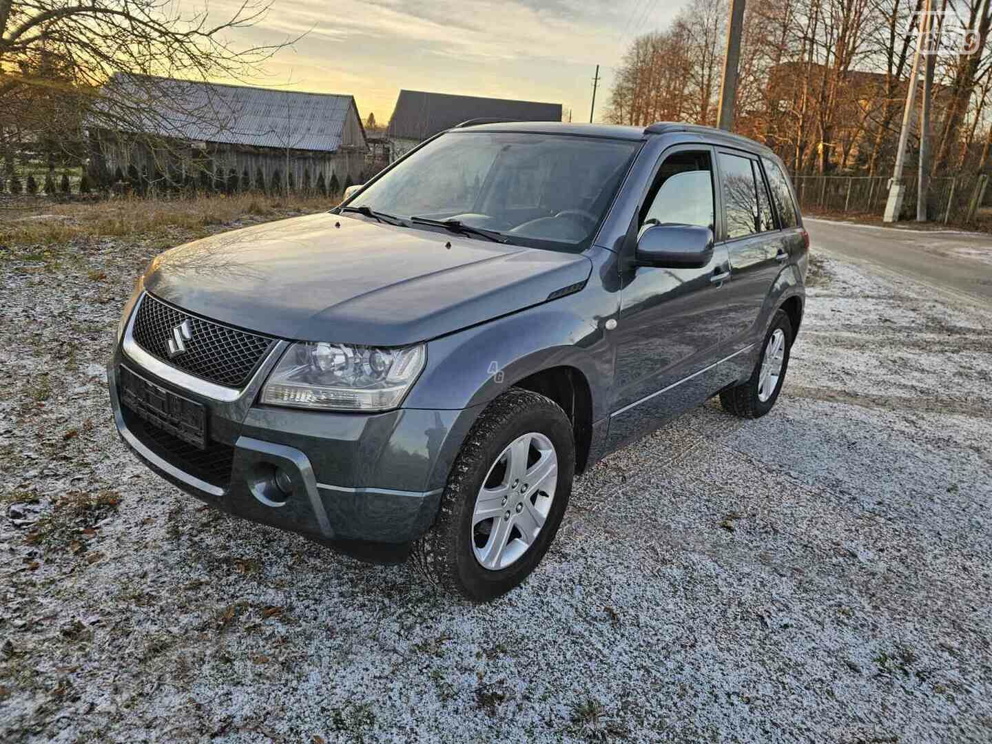 Suzuki Grand Vitara 2007 г Внедорожник / Кроссовер