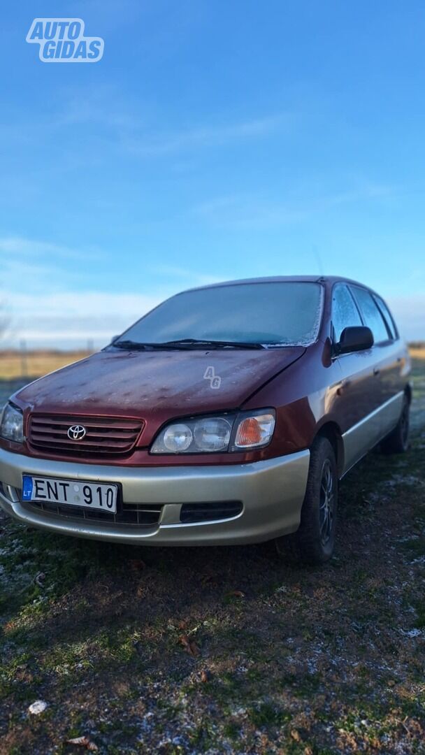 Toyota Picnic 1998 y Van