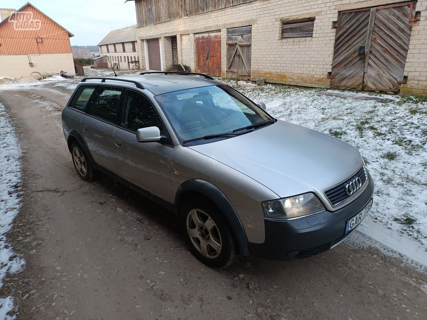 Audi A6 Allroad 2002 m Universalas