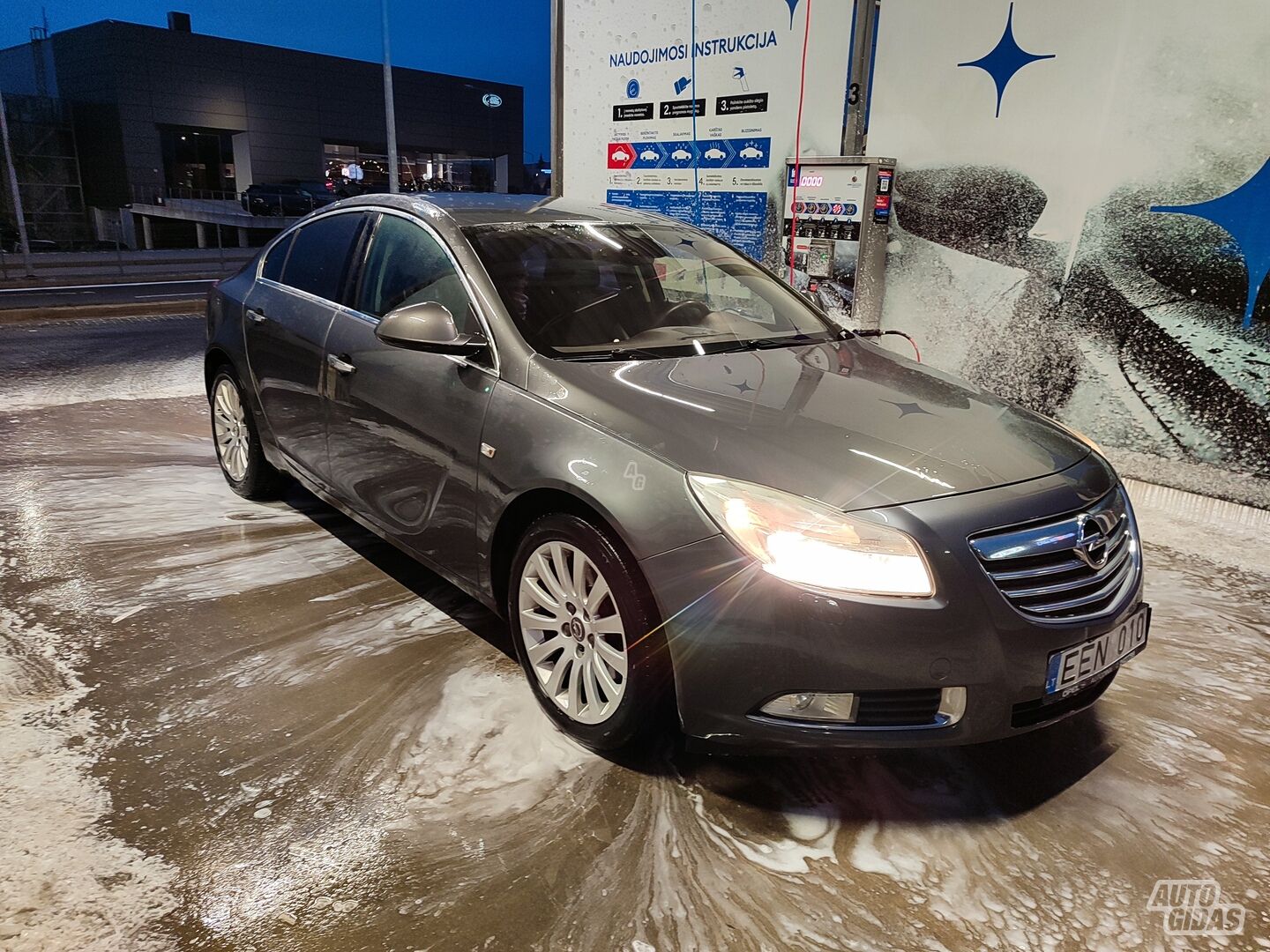 Opel Insignia 2009 y Sedan