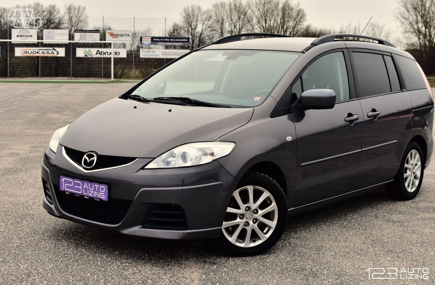 Mazda 5 2009 г Минивэн