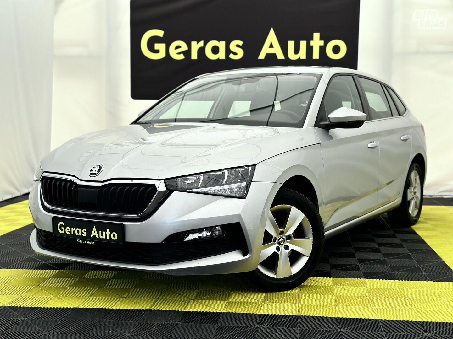 Skoda Scala 2020 y Hatchback