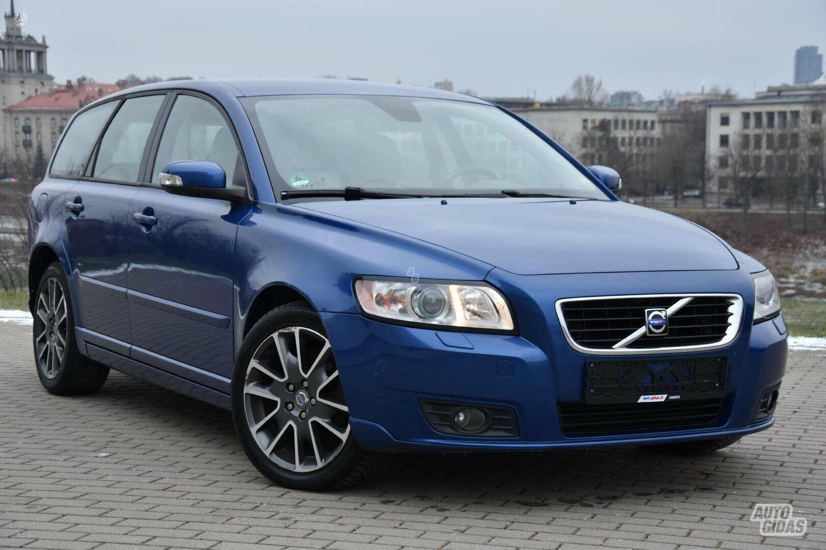 Volvo V50 2010 г Универсал