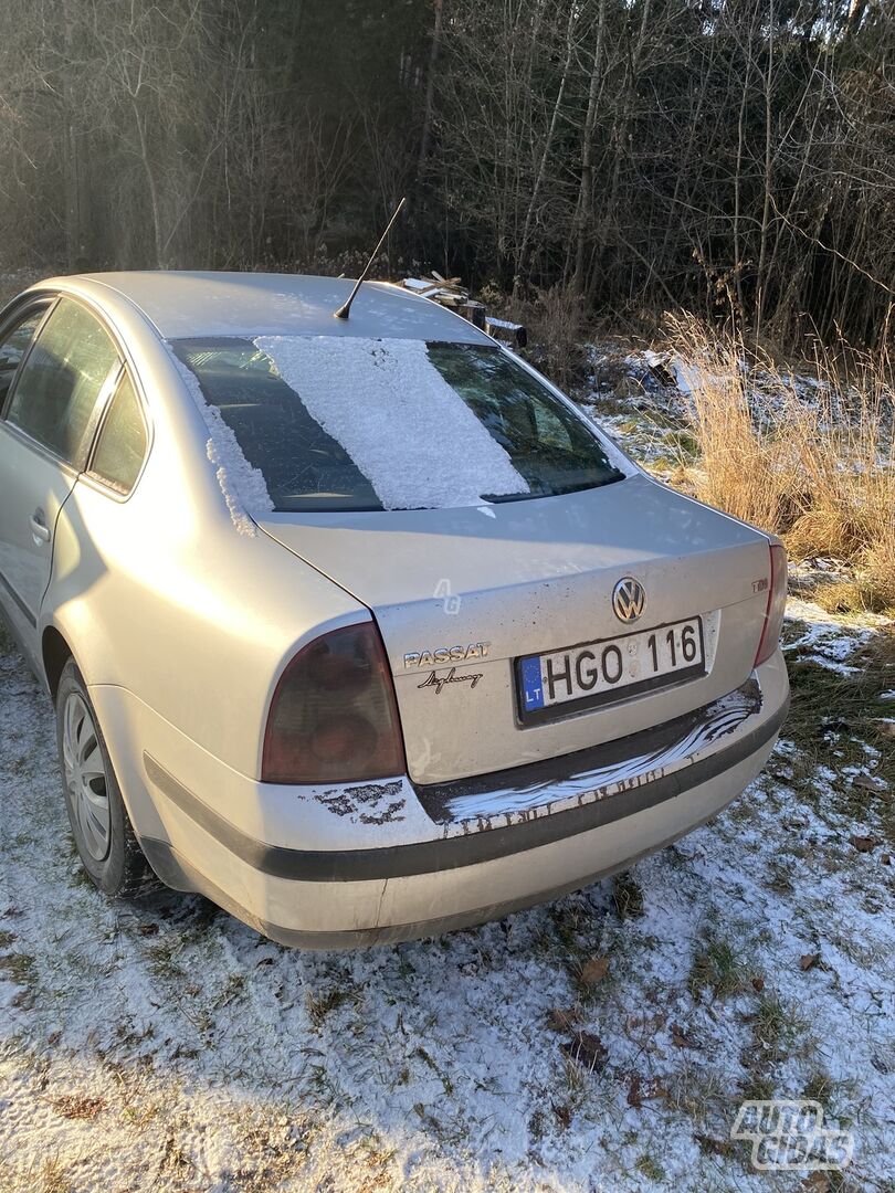 Volkswagen Passat 2004 y parts