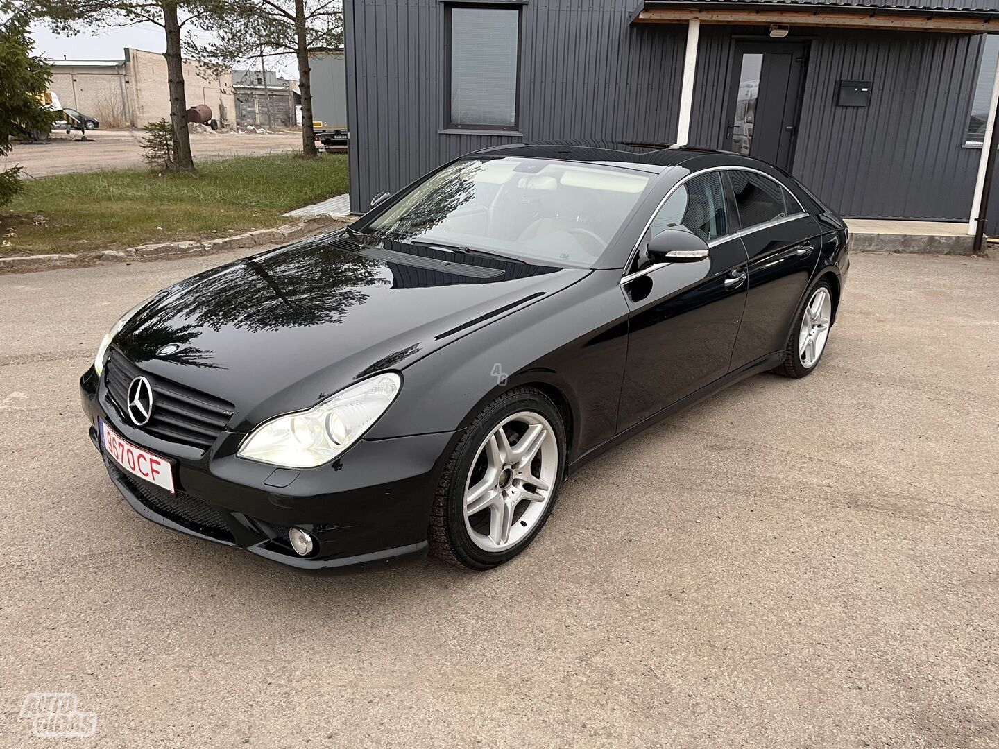 Mercedes-Benz CLS 500 2006 y Coupe