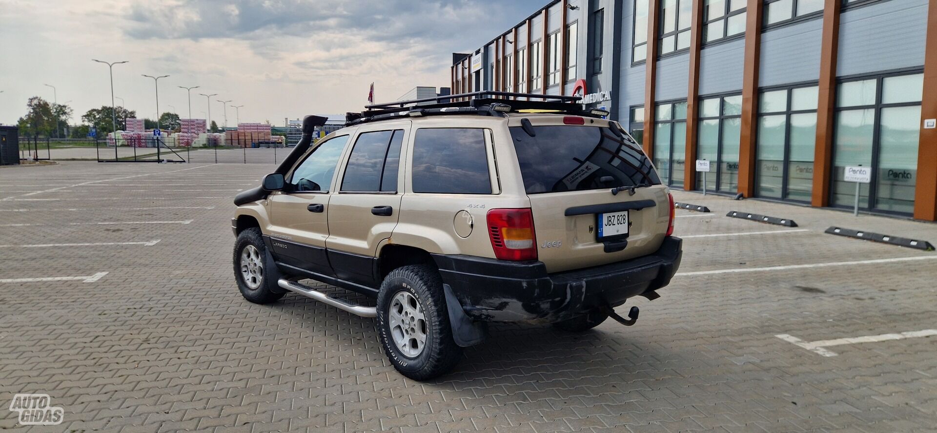 Jeep Grand Cherokee 1999 m Visureigis / Krosoveris