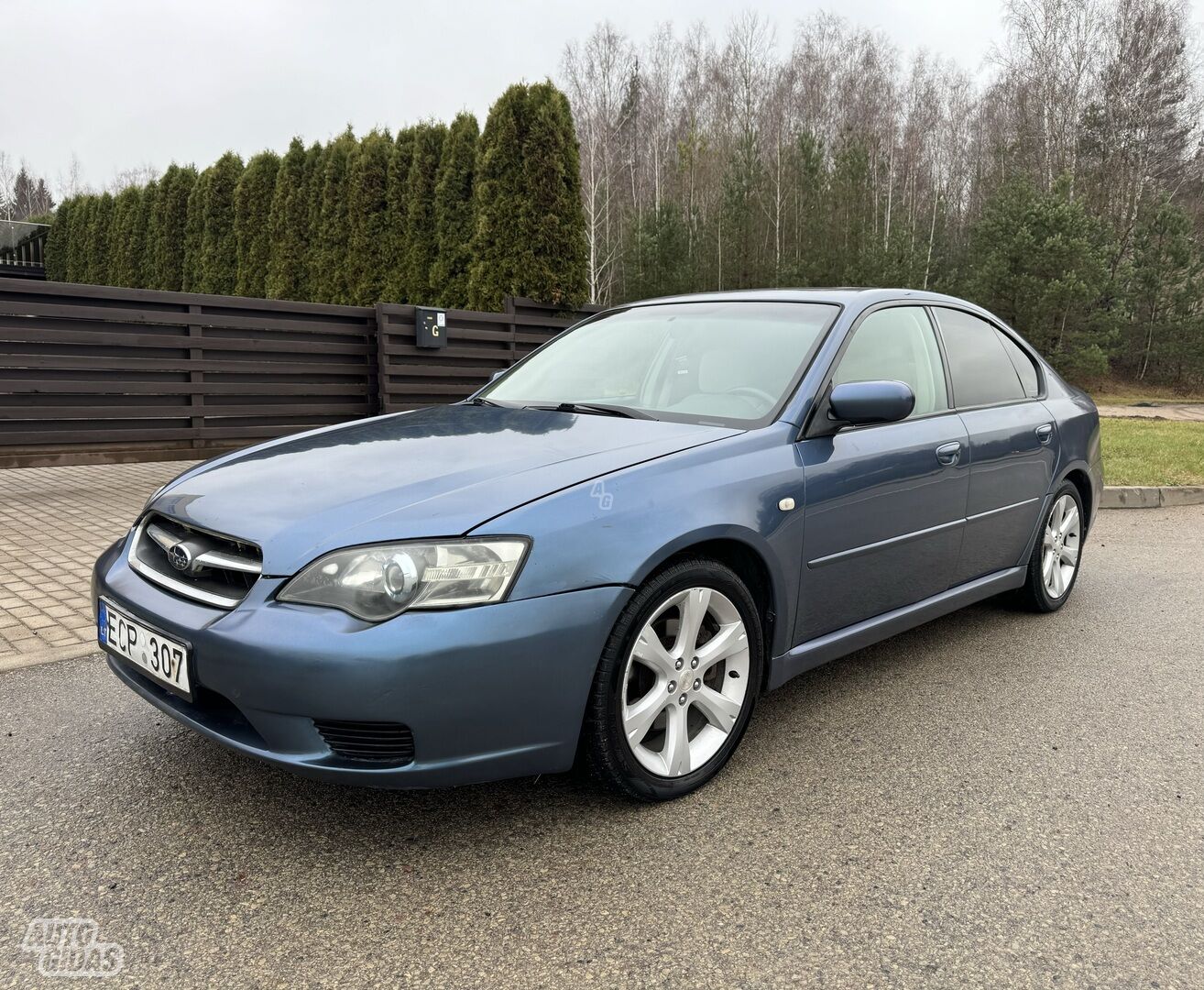 Subaru Legacy 2008 y Sedan