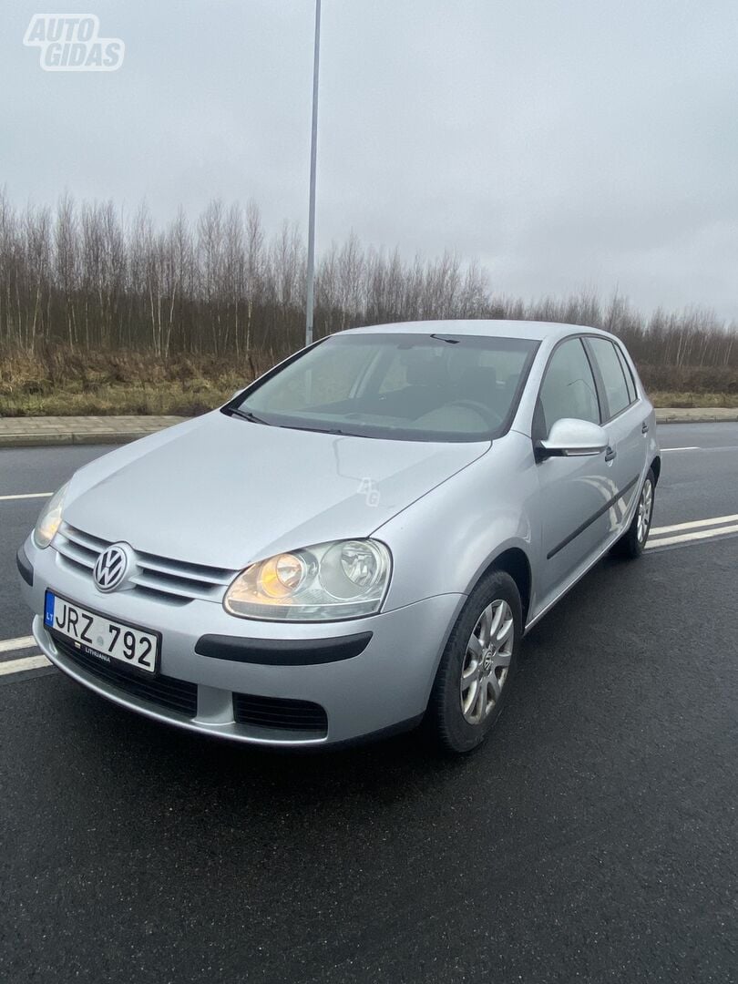 Volkswagen Golf 2005 m Hečbekas