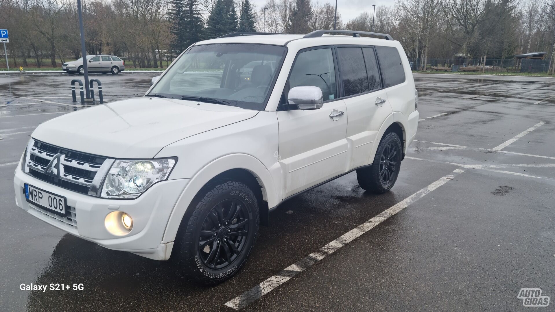 Mitsubishi Pajero 2013 y Off-road / Crossover