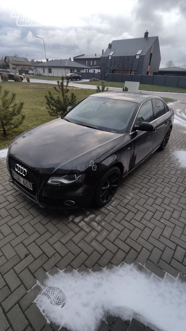 Audi A4 2012 m Sedanas