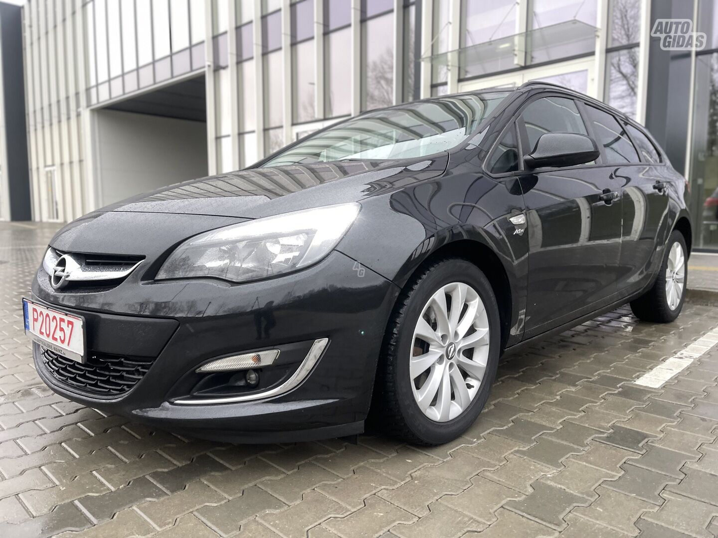 Opel Astra Active 2013 г