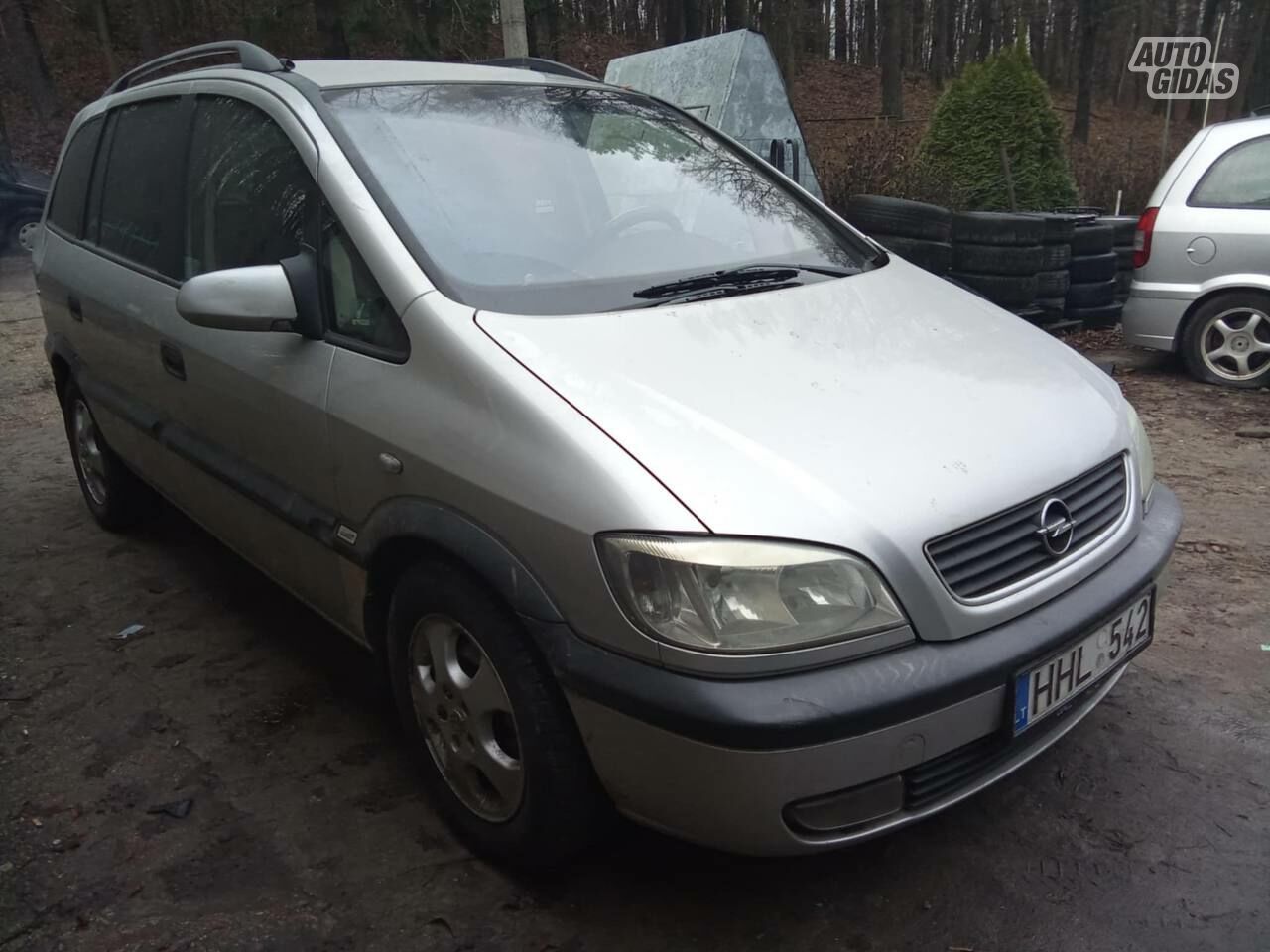 Opel Zafira 2004 m Vienatūris