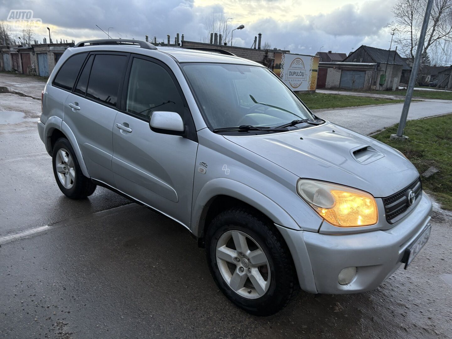 Toyota RAV4 2003 y Off-road / Crossover