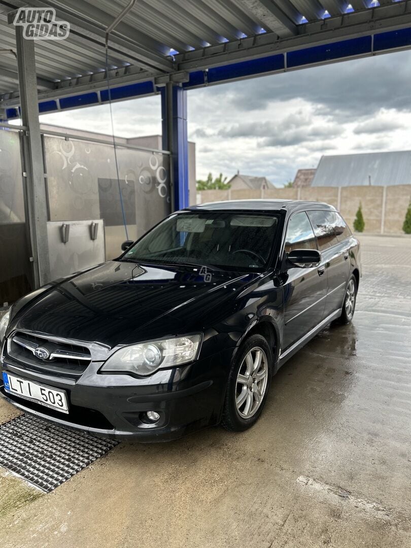 Subaru Legacy 2006 y Wagon