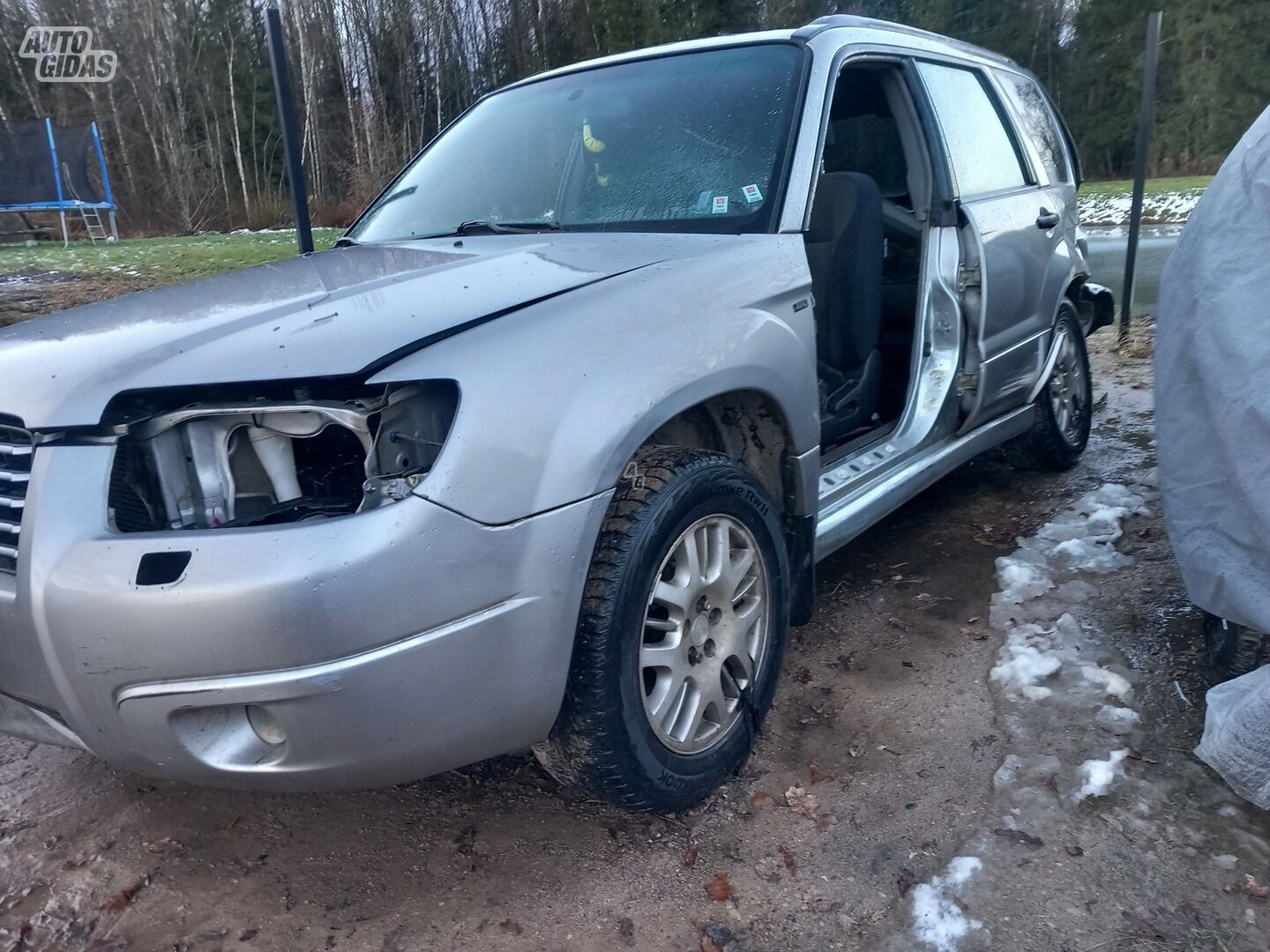 Subaru Forester 2006 m dalys