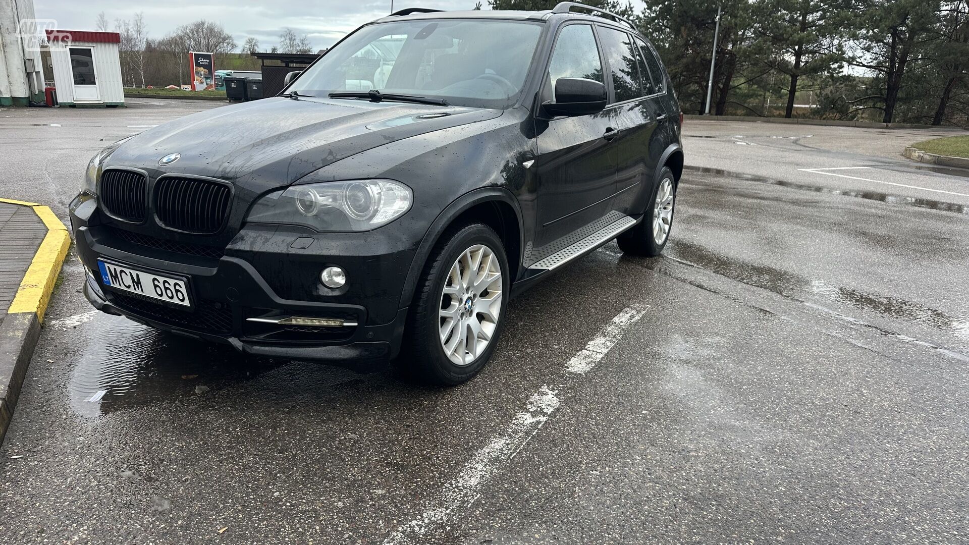 Bmw X5 2010 г Внедорожник / Кроссовер