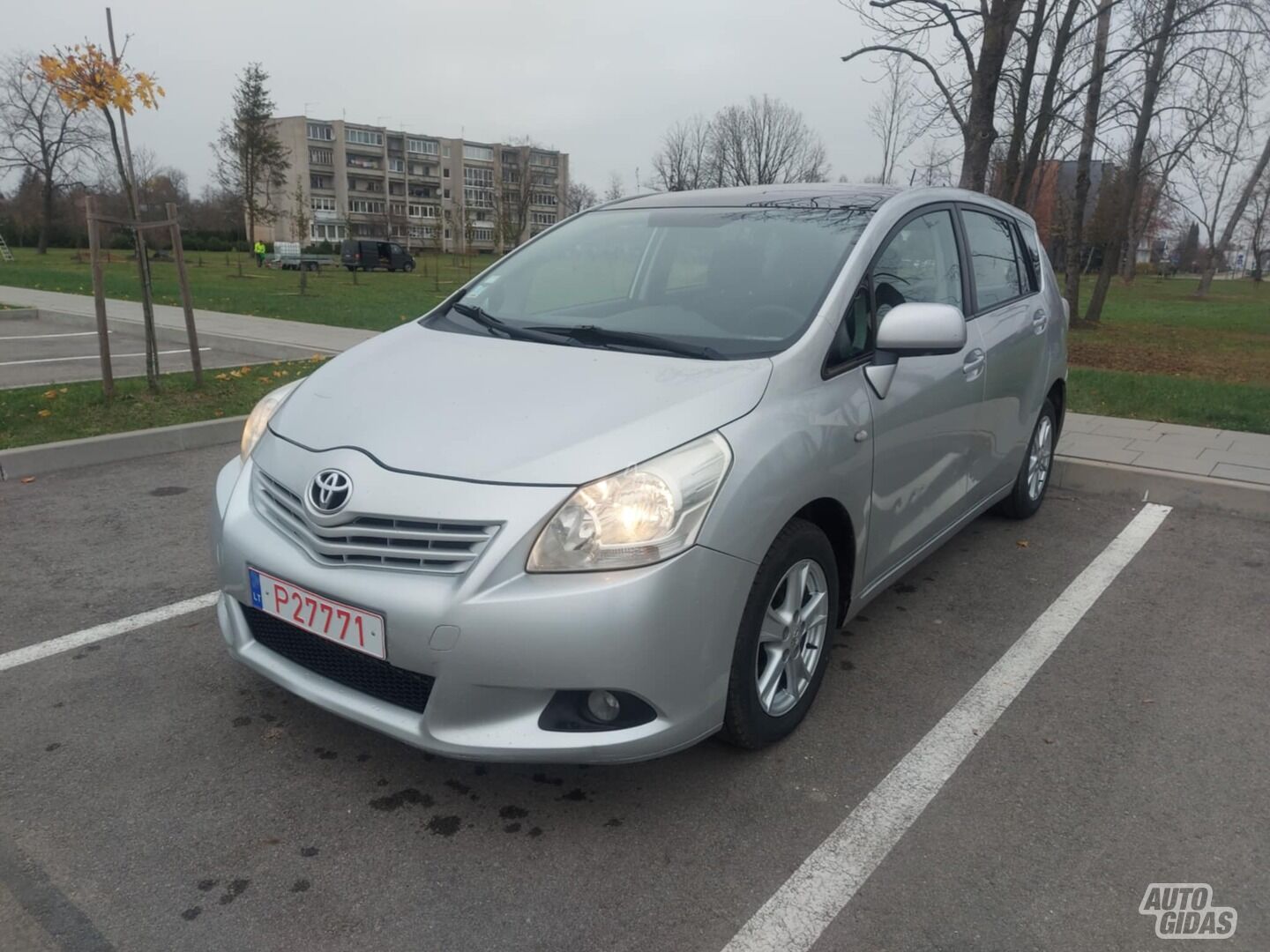 Toyota Verso 2010 y Van