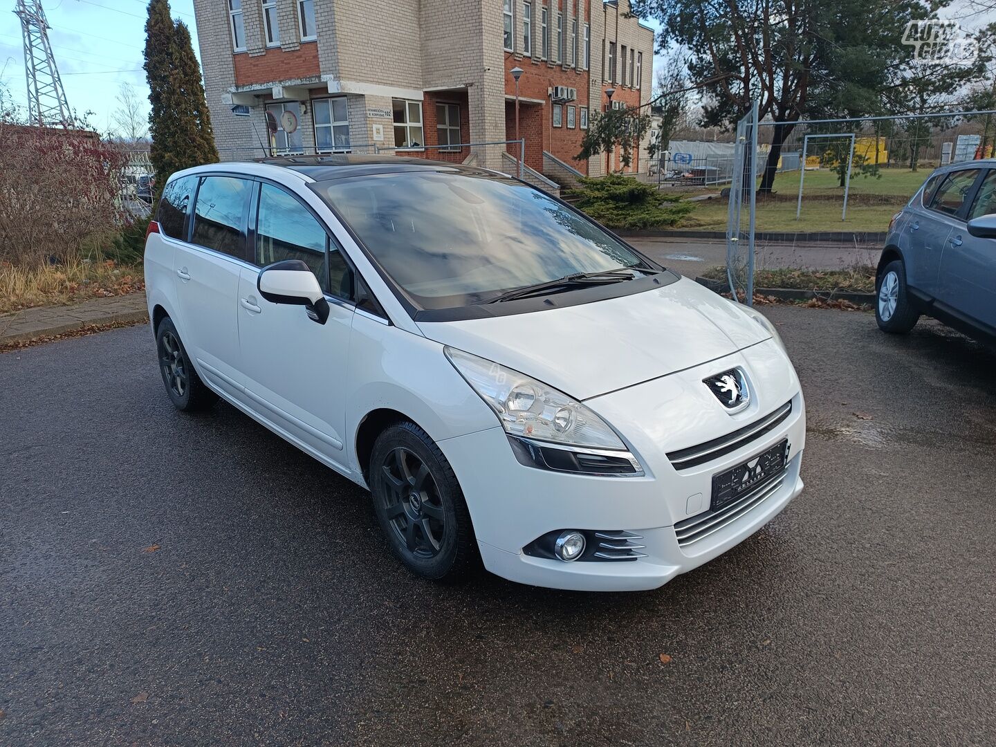 Peugeot 5008 2010 m Vienatūris