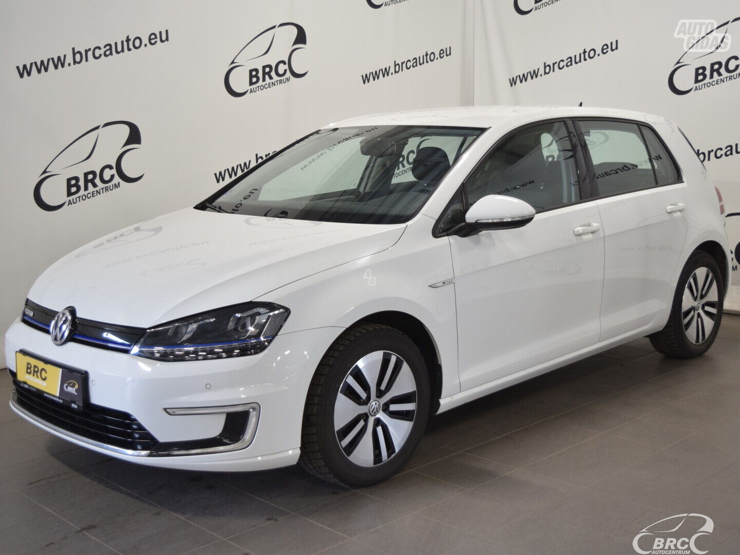 Volkswagen Golf E 2015 г