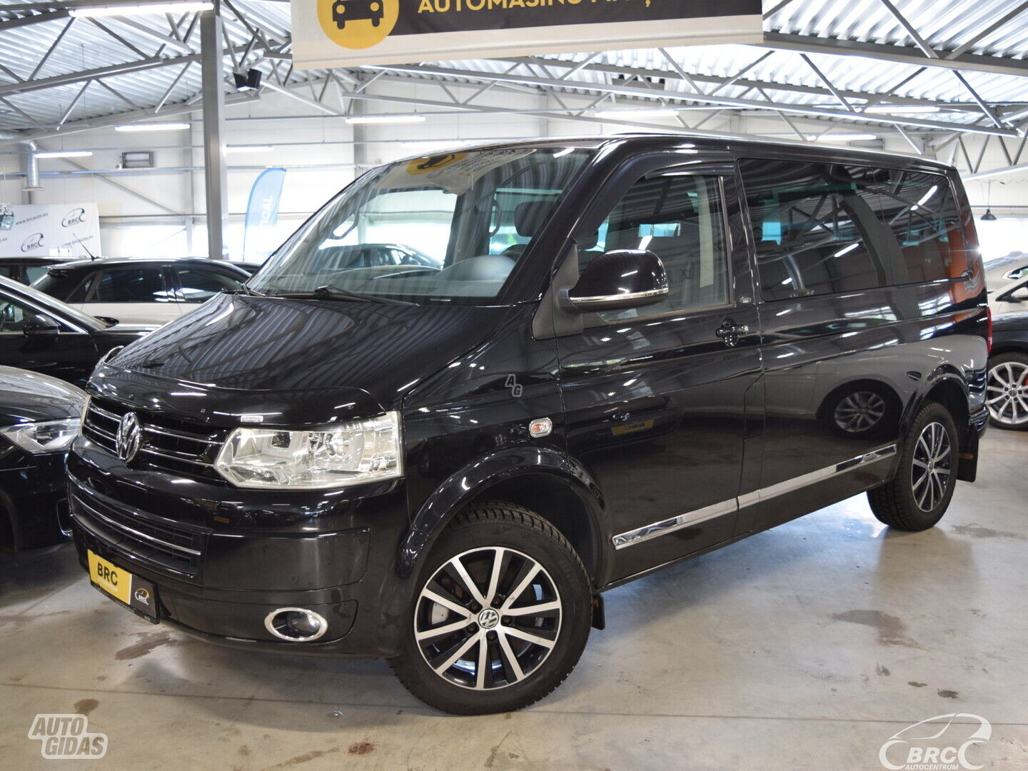 Volkswagen Multivan 2012 y Van